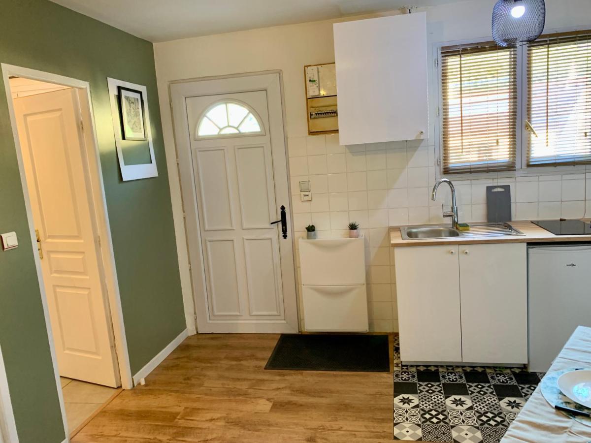 Superbe Appartement Avec Parking Gratuit Sur Place Saint-Denis  Exterior photo