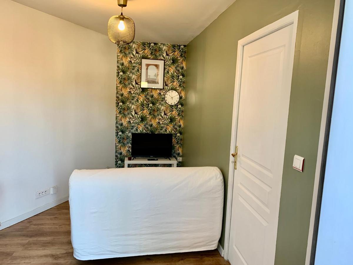 Superbe Appartement Avec Parking Gratuit Sur Place Saint-Denis  Exterior photo